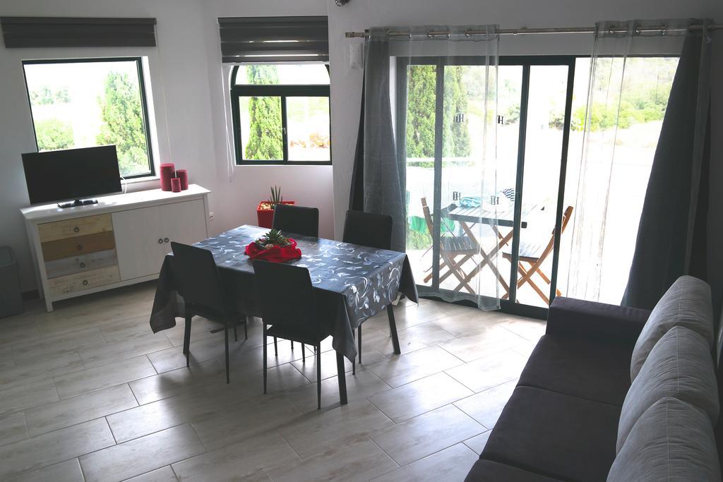 Apartamento Quinta Nova アルヴォル 部屋 写真